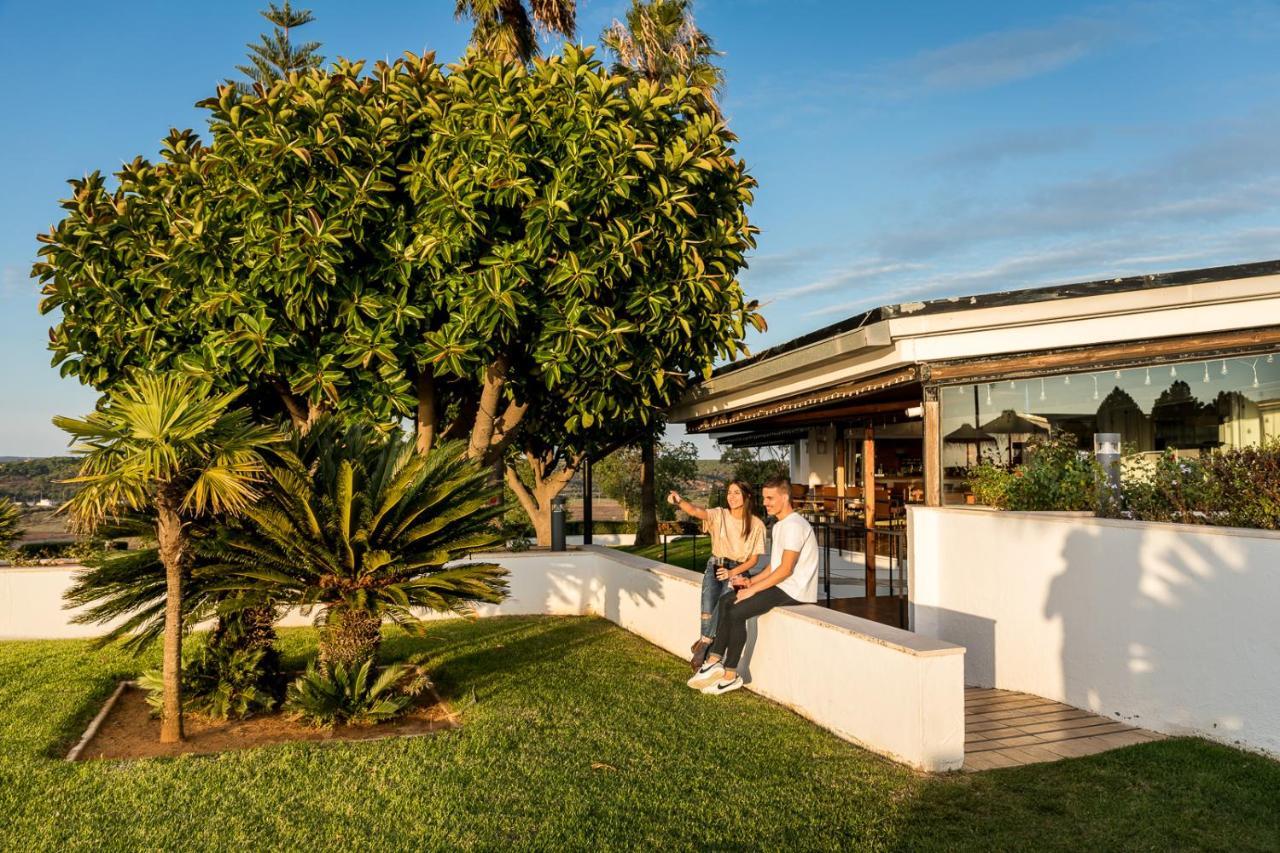 Parador de Ayamonte Exterior foto